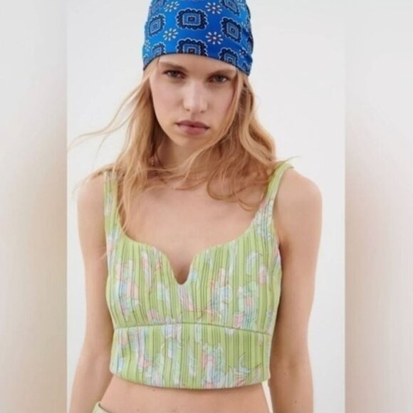 Zara Tops - ZARA PRINTED PLEATED CROP TOP GREEN FLORAL NWT SIZE L 5039 617 541
